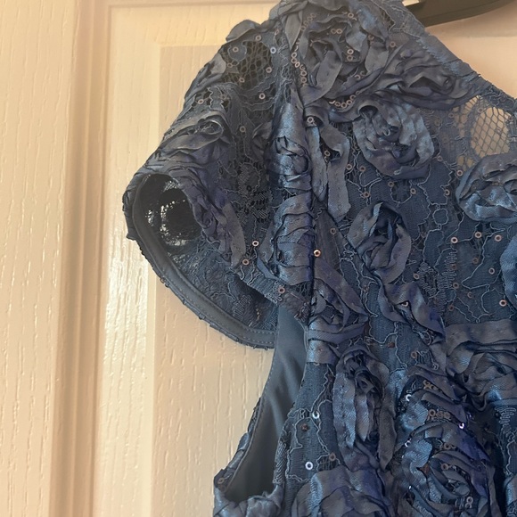 Alex Evenings Women's midi A-Line Rosette Dress - Picture 3 of 9